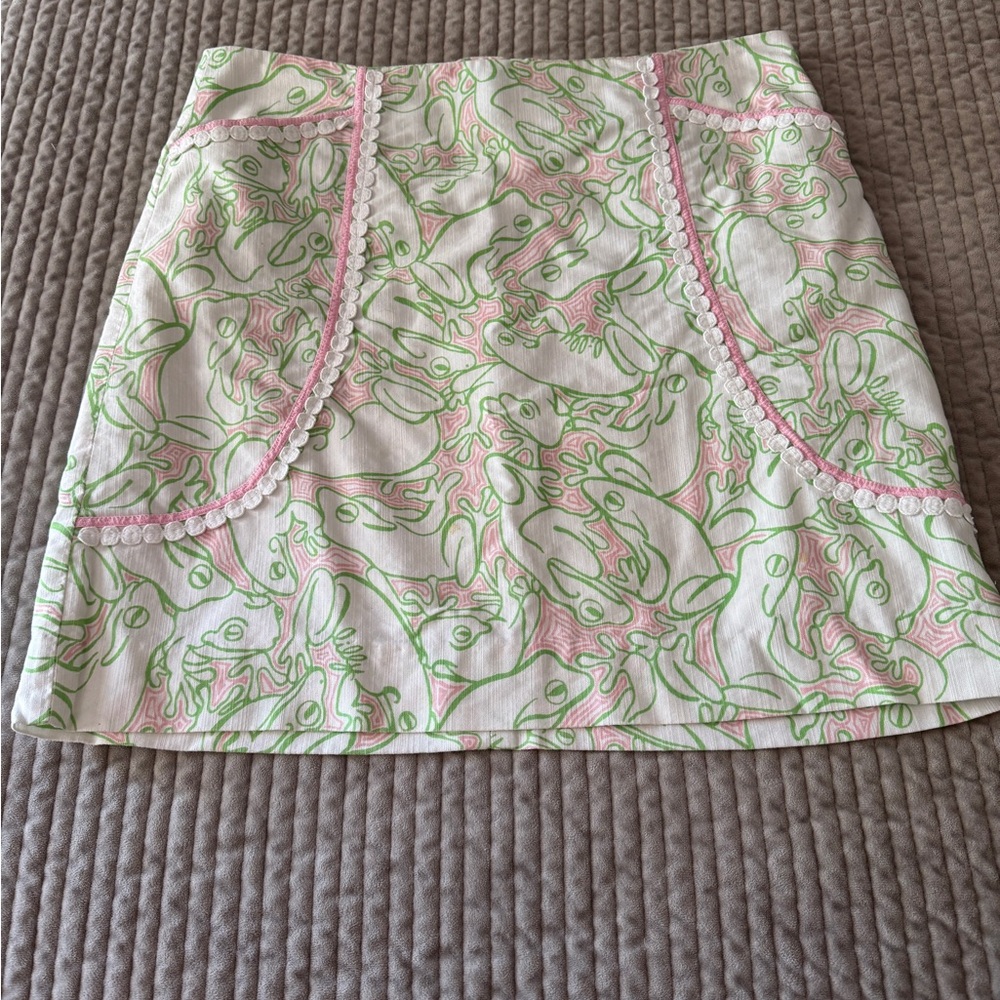 Lilly Pulitzer Mini Skirt - Pink and Green Roslyn size 8